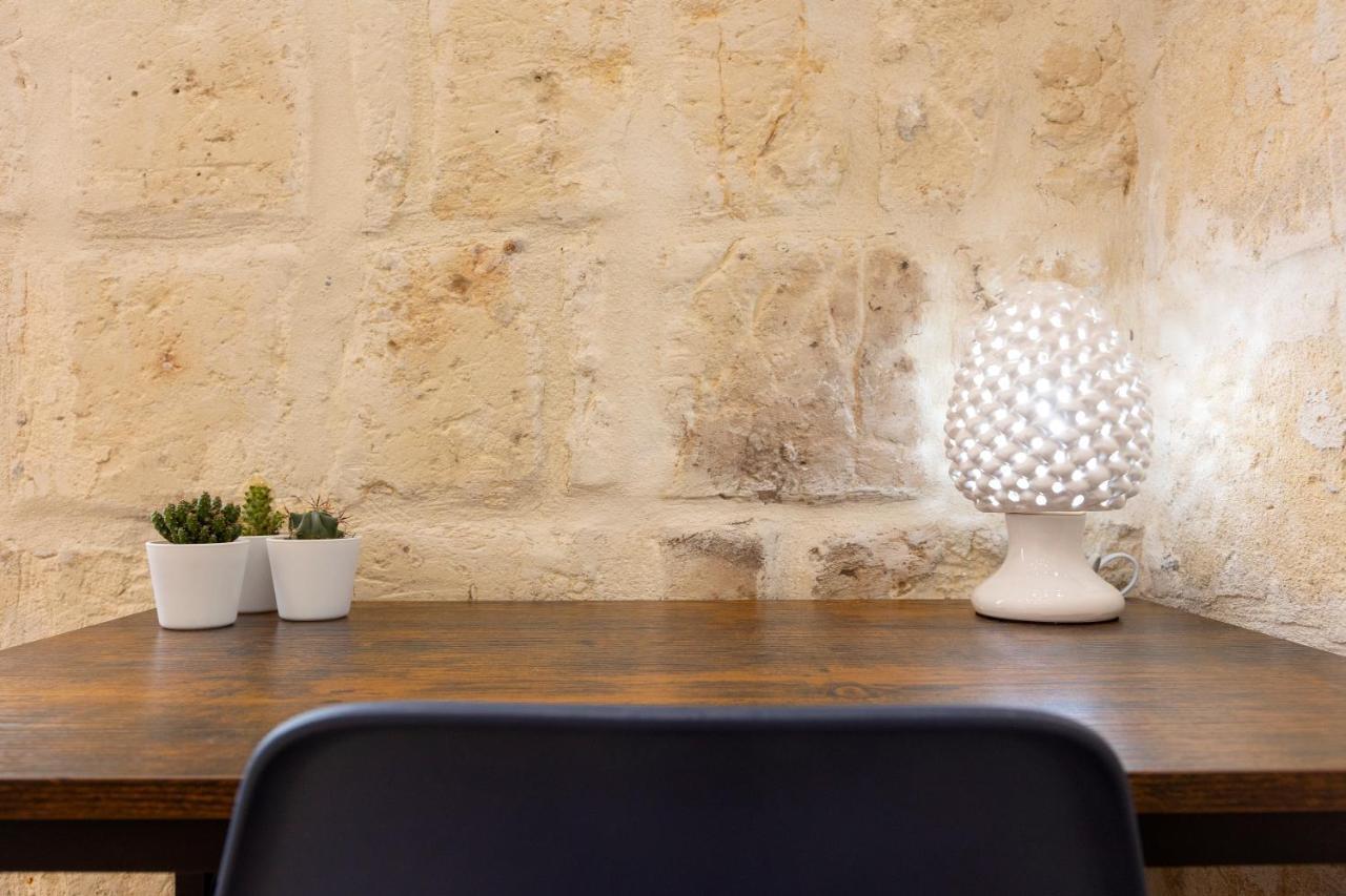 Apulian House Hotell Brindisi Eksteriør bilde