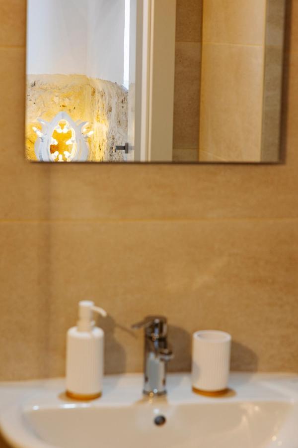Apulian House Hotell Brindisi Eksteriør bilde